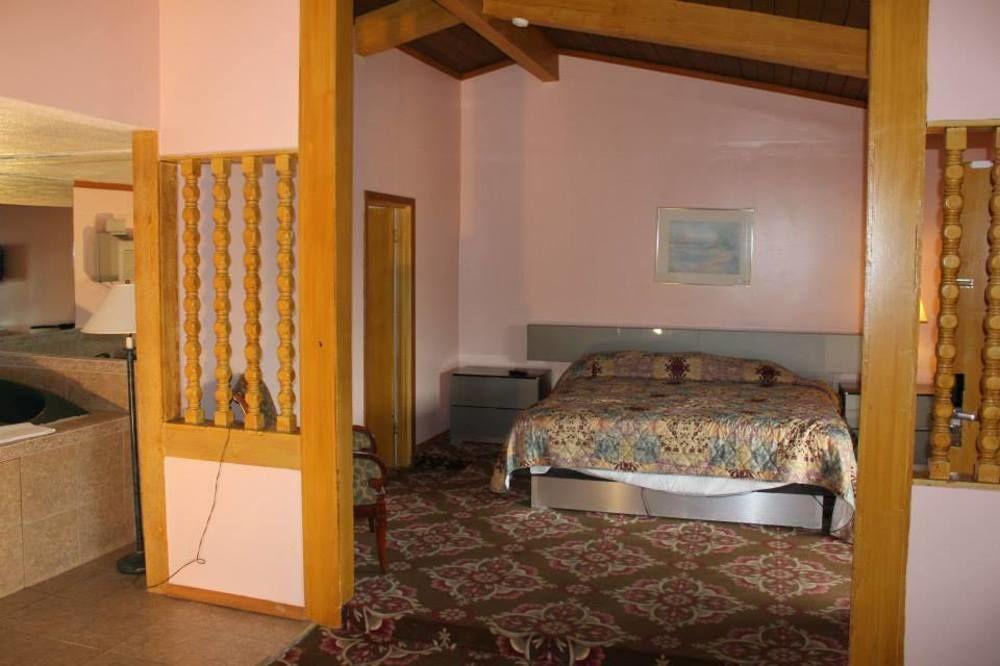 Presidential Inn And Suites Lyons Extérieur photo